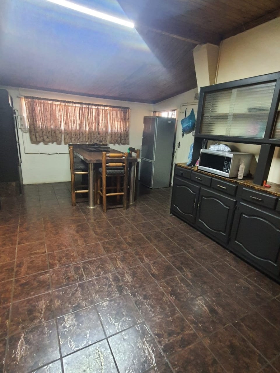 3 Bedroom Property for Sale in Roodia Gauteng
