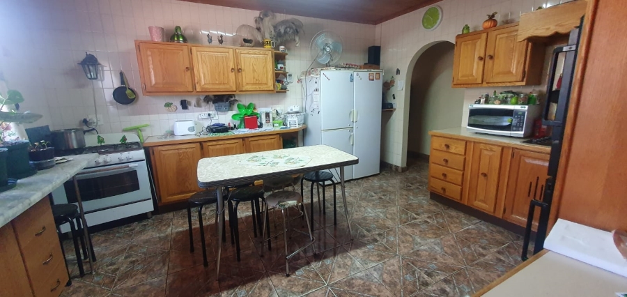 3 Bedroom Property for Sale in Roodia Gauteng