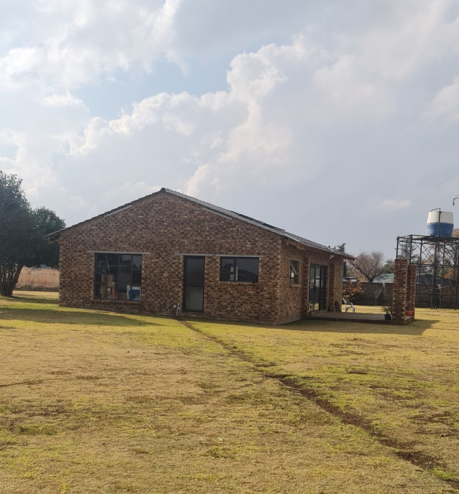 3 Bedroom Property for Sale in Rusticana Gauteng