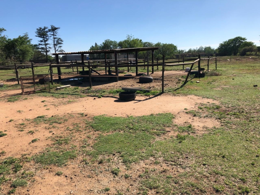 3 Bedroom Property for Sale in Theoville Gauteng