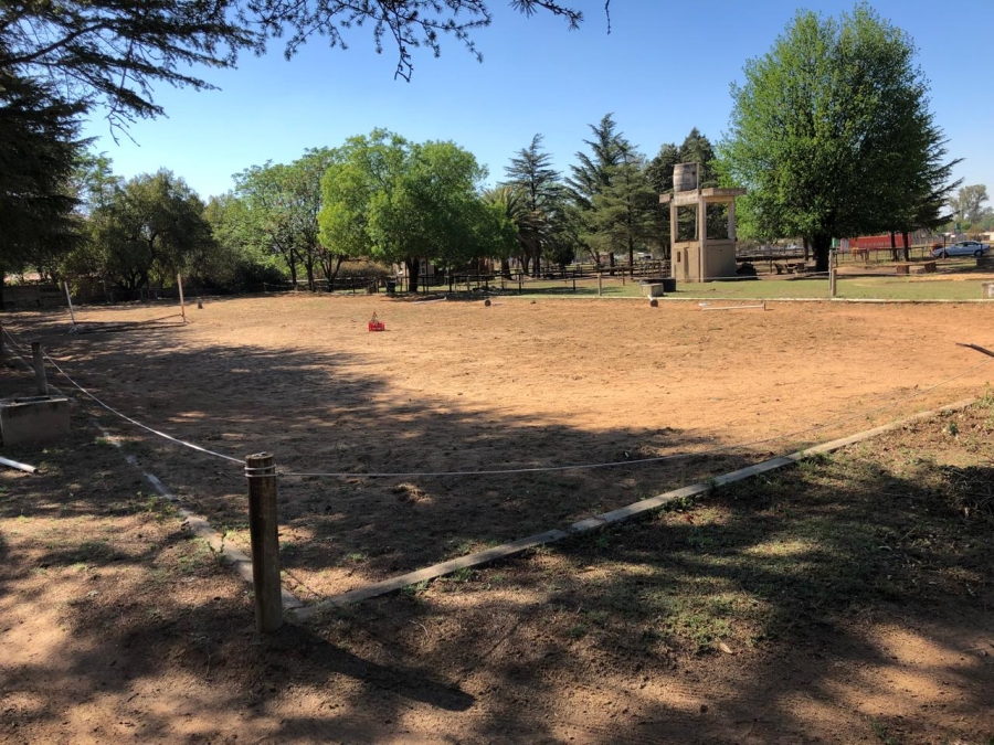 3 Bedroom Property for Sale in Theoville Gauteng