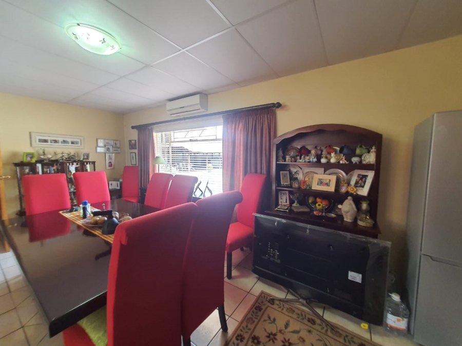 3 Bedroom Property for Sale in Theoville Gauteng