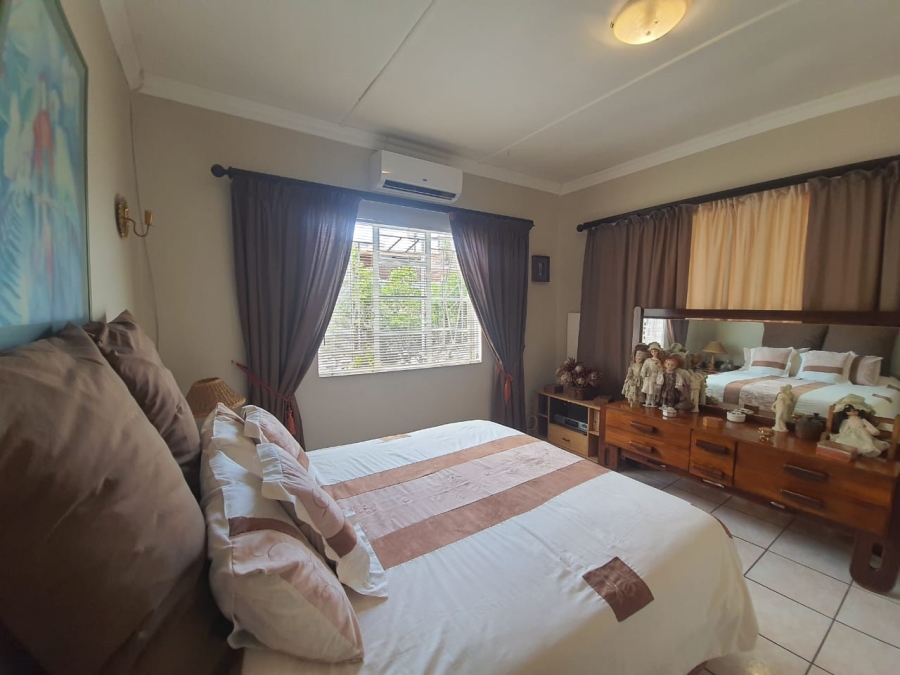 3 Bedroom Property for Sale in Theoville Gauteng
