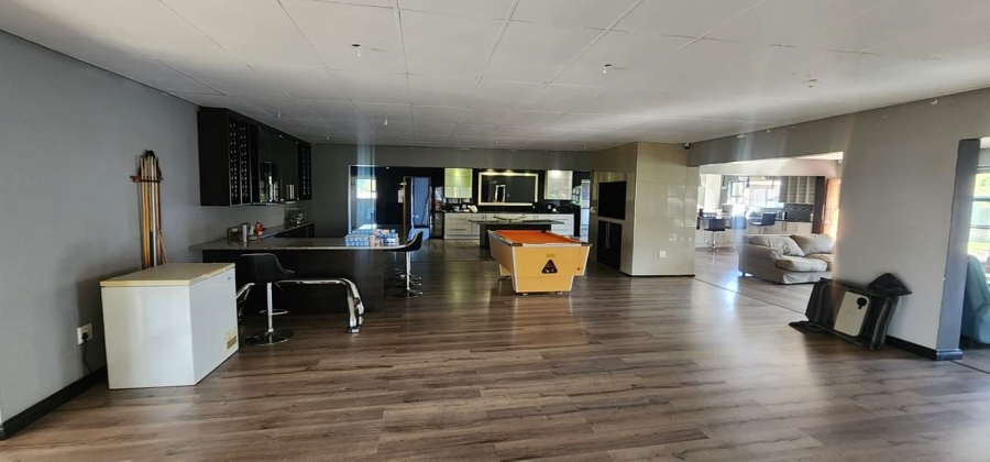 4 Bedroom Property for Sale in Mantevrede Gauteng