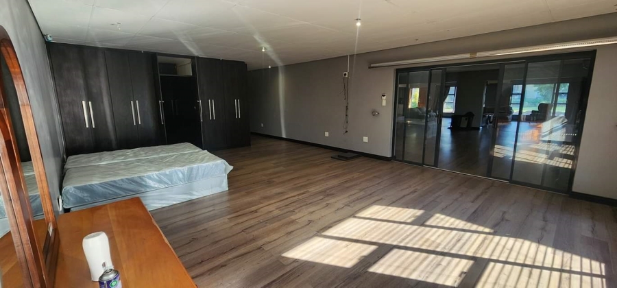 4 Bedroom Property for Sale in Mantevrede Gauteng