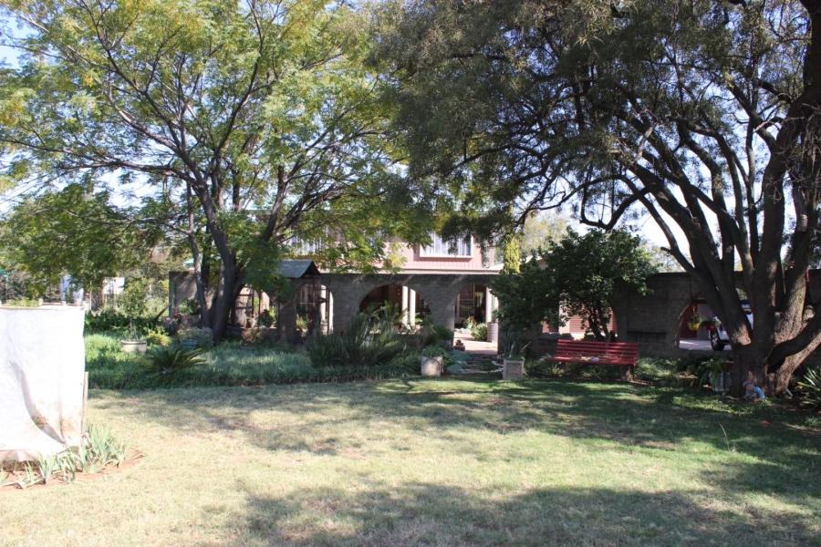 4 Bedroom Property for Sale in Miravaal Gauteng
