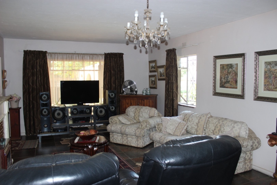 4 Bedroom Property for Sale in Miravaal Gauteng