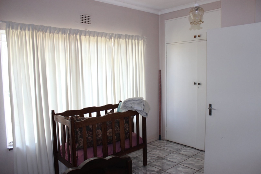 4 Bedroom Property for Sale in Miravaal Gauteng
