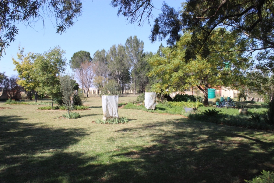4 Bedroom Property for Sale in Miravaal Gauteng