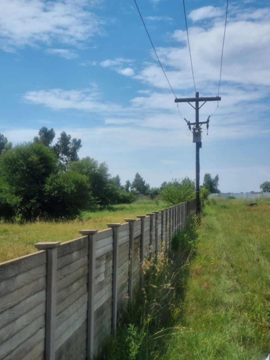 0 Bedroom Property for Sale in Vanwaartshof Gauteng