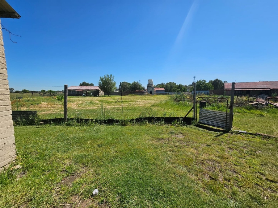 3 Bedroom Property for Sale in Nanescol Gauteng