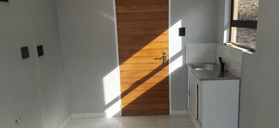 0 Bedroom Property for Sale in Vaaloewer Gauteng
