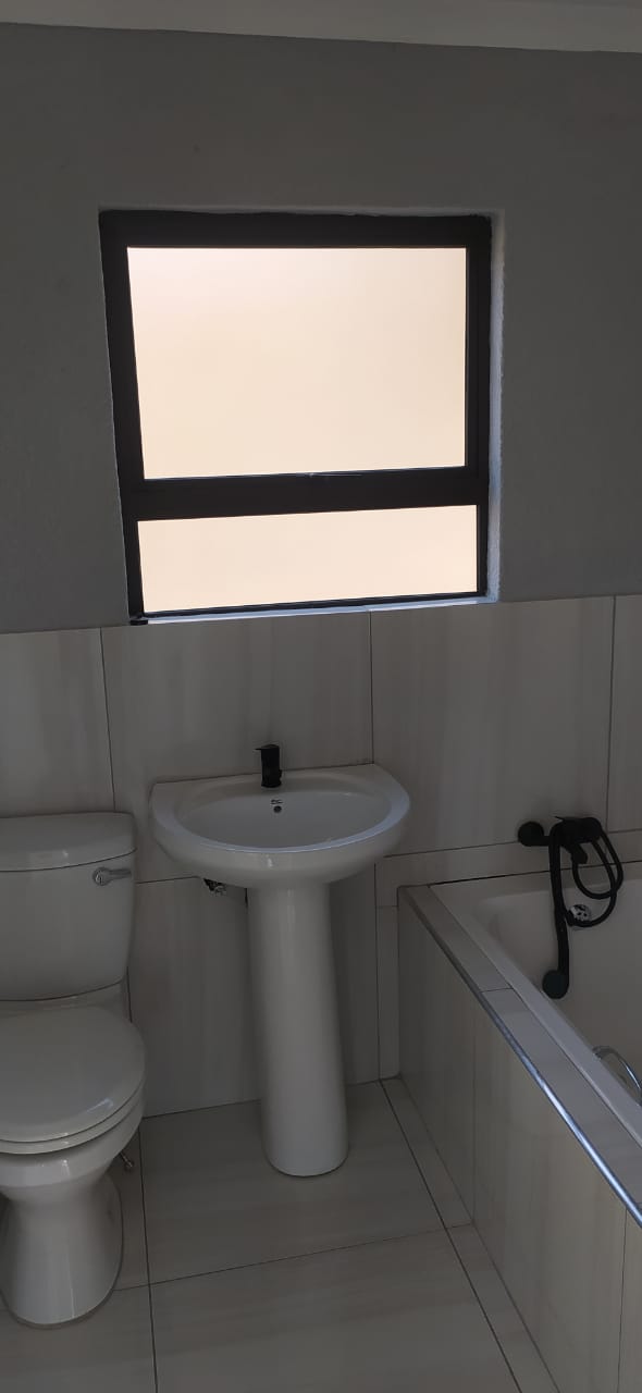 0 Bedroom Property for Sale in Vaaloewer Gauteng