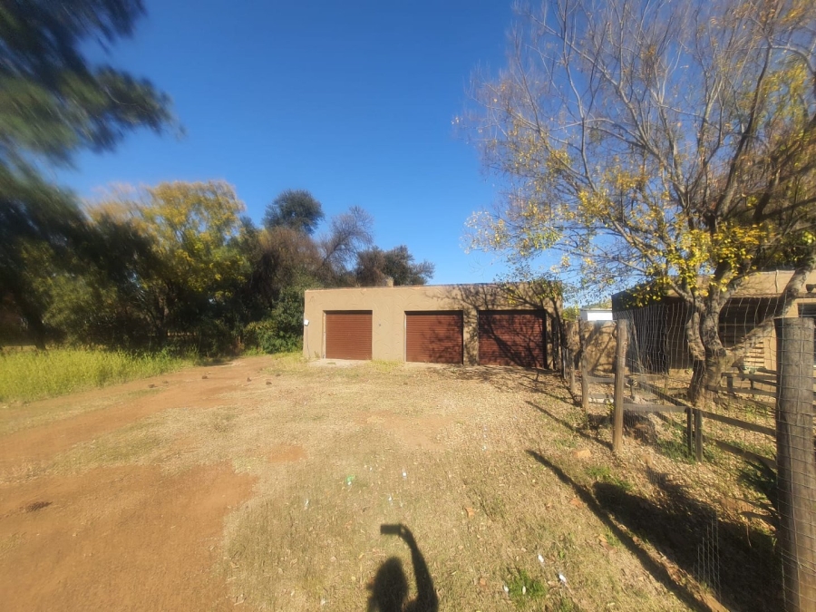 4 Bedroom Property for Sale in Stefano Park Gauteng