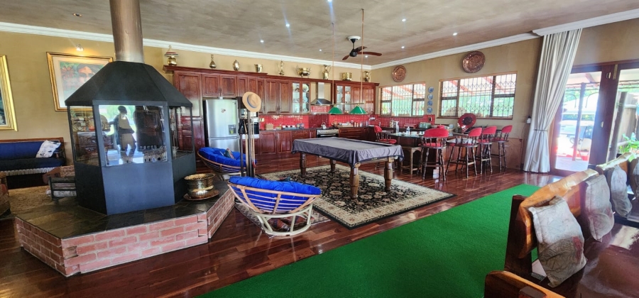 4 Bedroom Property for Sale in Kaalplaats Gauteng