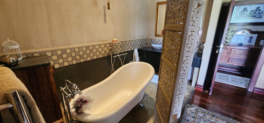 4 Bedroom Property for Sale in Kaalplaats Gauteng
