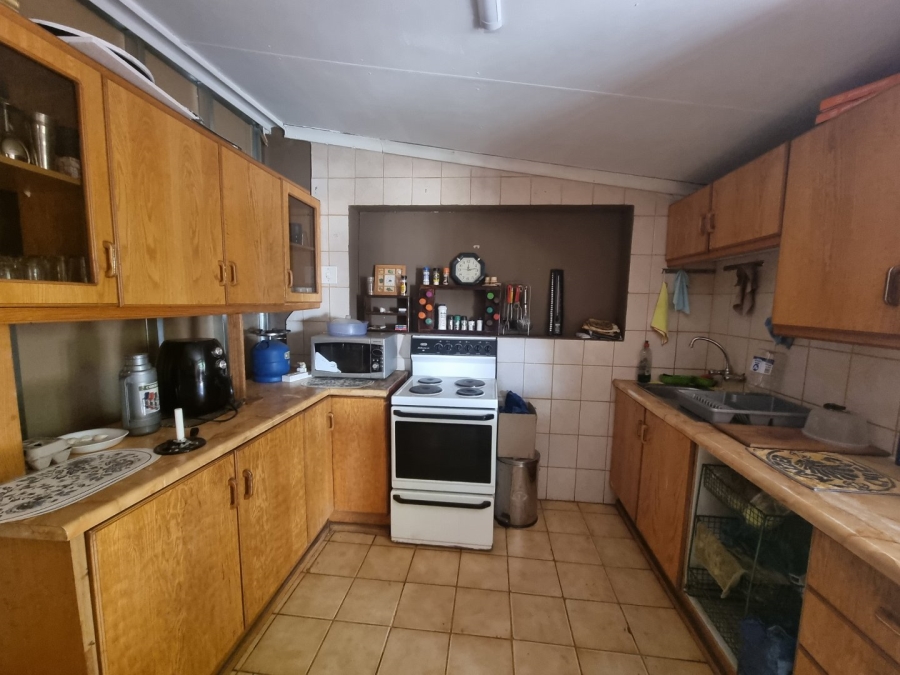 3 Bedroom Property for Sale in Roodia Gauteng