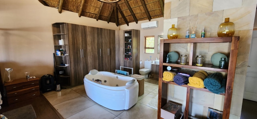7 Bedroom Property for Sale in Vaalview Gauteng