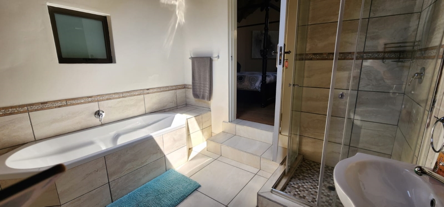 7 Bedroom Property for Sale in Vaalview Gauteng