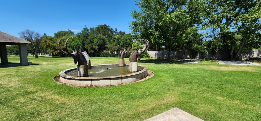 7 Bedroom Property for Sale in Vaalview Gauteng