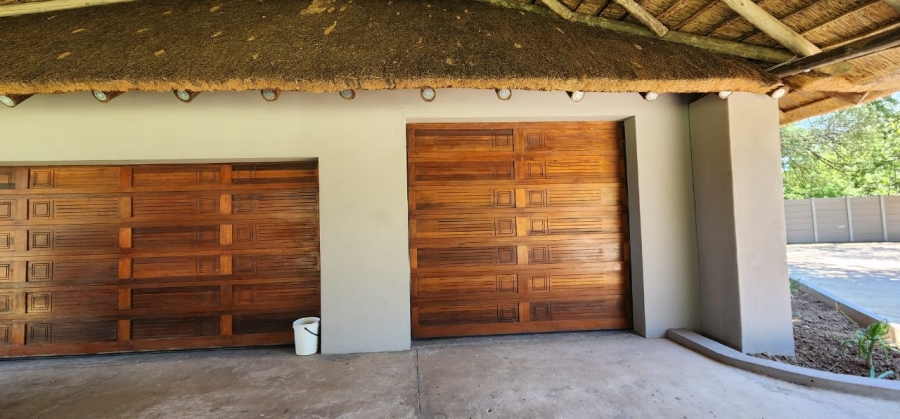7 Bedroom Property for Sale in Vaalview Gauteng