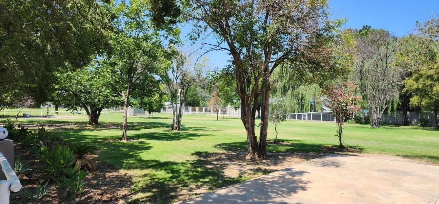 7 Bedroom Property for Sale in Vaalview Gauteng