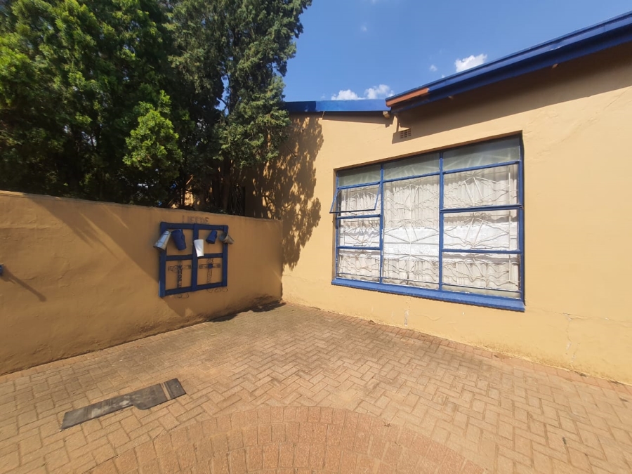 5 Bedroom Property for Sale in Northdene Gauteng
