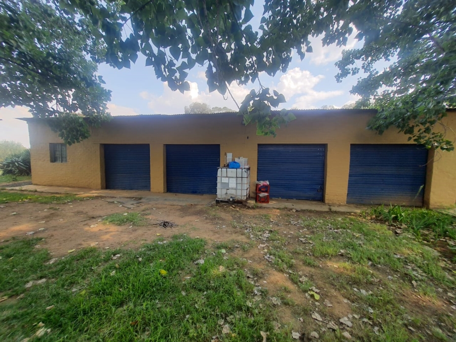 5 Bedroom Property for Sale in Northdene Gauteng