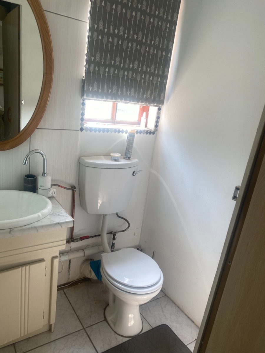 4 Bedroom Property for Sale in Mullerstuine Gauteng