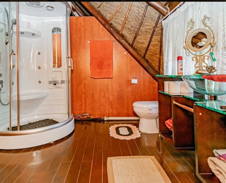 5 Bedroom Property for Sale in Lochvaal Gauteng