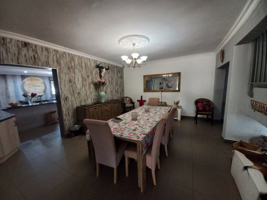 8 Bedroom Property for Sale in Mantevrede Gauteng