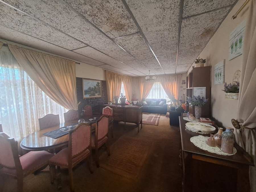 3 Bedroom Property for Sale in Rosashof Gauteng