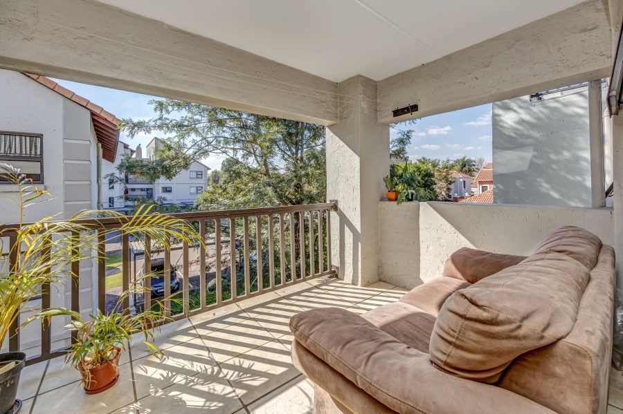 2 Bedroom Property for Sale in Sunninghill Gauteng