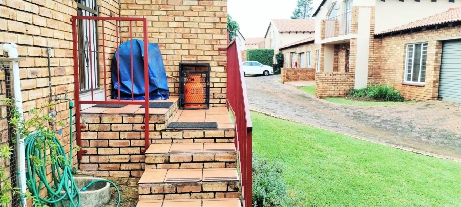 2 Bedroom Property for Sale in Rangeview Gauteng
