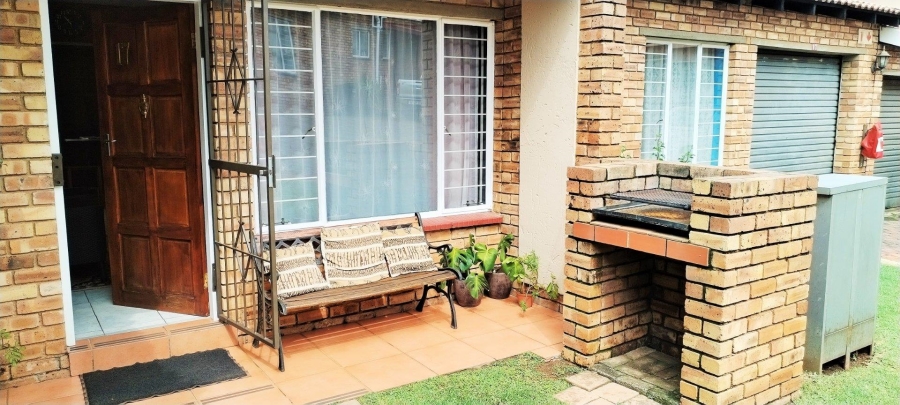 2 Bedroom Property for Sale in Rangeview Gauteng