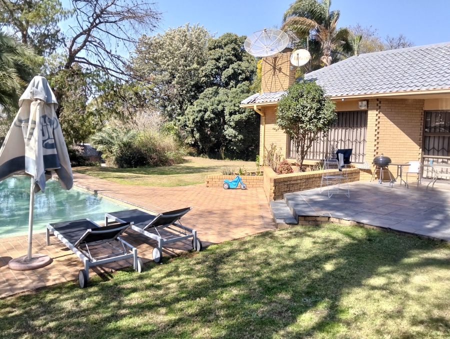 5 Bedroom Property for Sale in Ferndale Gauteng