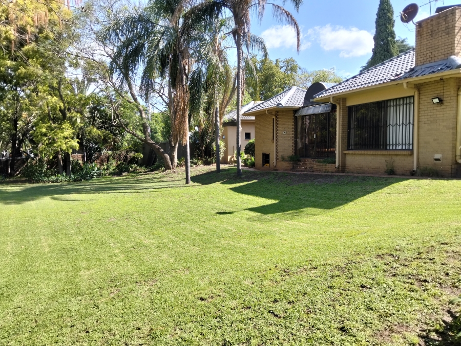 5 Bedroom Property for Sale in Ferndale Gauteng