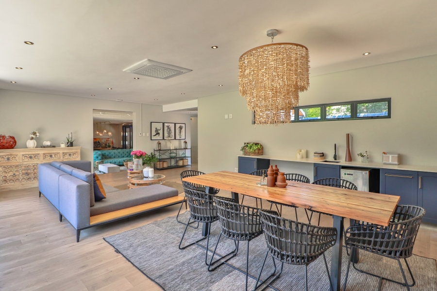 8 Bedroom Property for Sale in Bryanston Gauteng