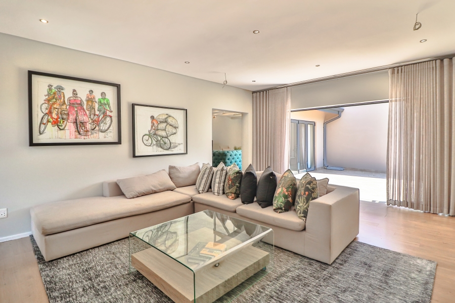8 Bedroom Property for Sale in Bryanston Gauteng