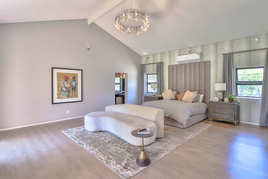 8 Bedroom Property for Sale in Bryanston Gauteng