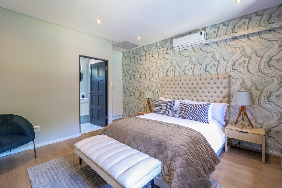 8 Bedroom Property for Sale in Bryanston Gauteng