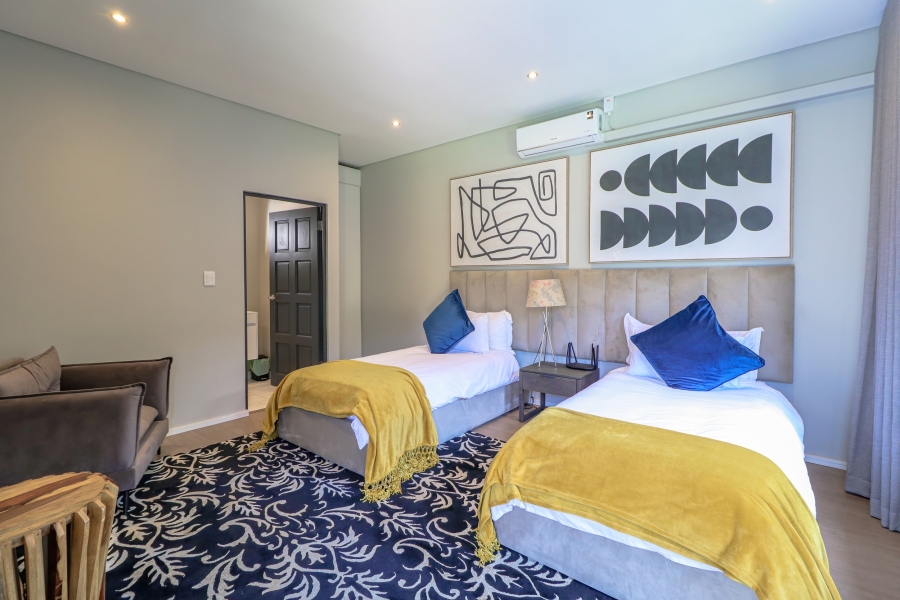 8 Bedroom Property for Sale in Bryanston Gauteng
