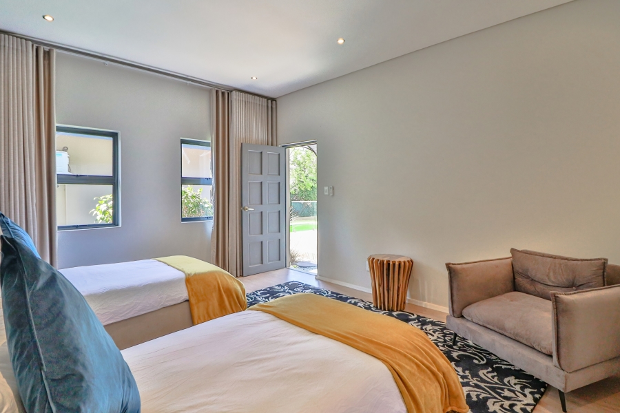 8 Bedroom Property for Sale in Bryanston Gauteng