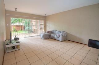 2 Bedroom Property for Sale in Windsor East Gauteng