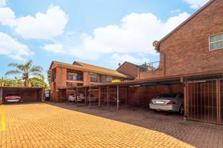 2 Bedroom Property for Sale in Windsor East Gauteng