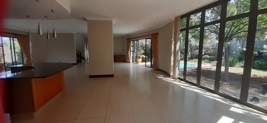 4 Bedroom Property for Sale in Waterkloof Ridge Gauteng