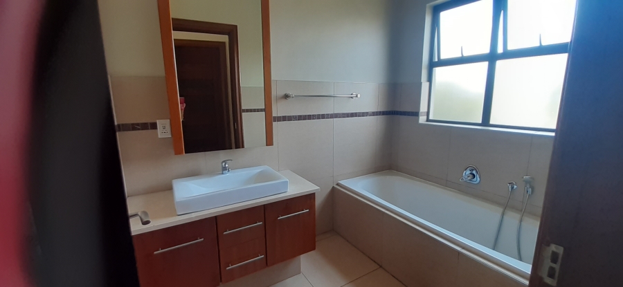 4 Bedroom Property for Sale in Waterkloof Ridge Gauteng
