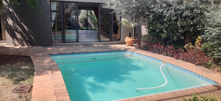 4 Bedroom Property for Sale in Waterkloof Ridge Gauteng
