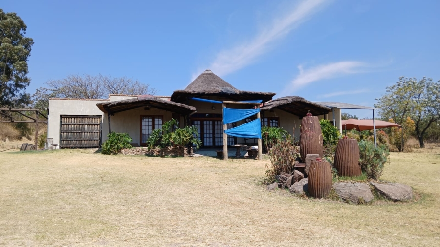 9 Bedroom Property for Sale in Mnandi Gauteng