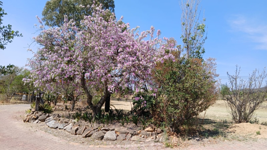 9 Bedroom Property for Sale in Mnandi Gauteng